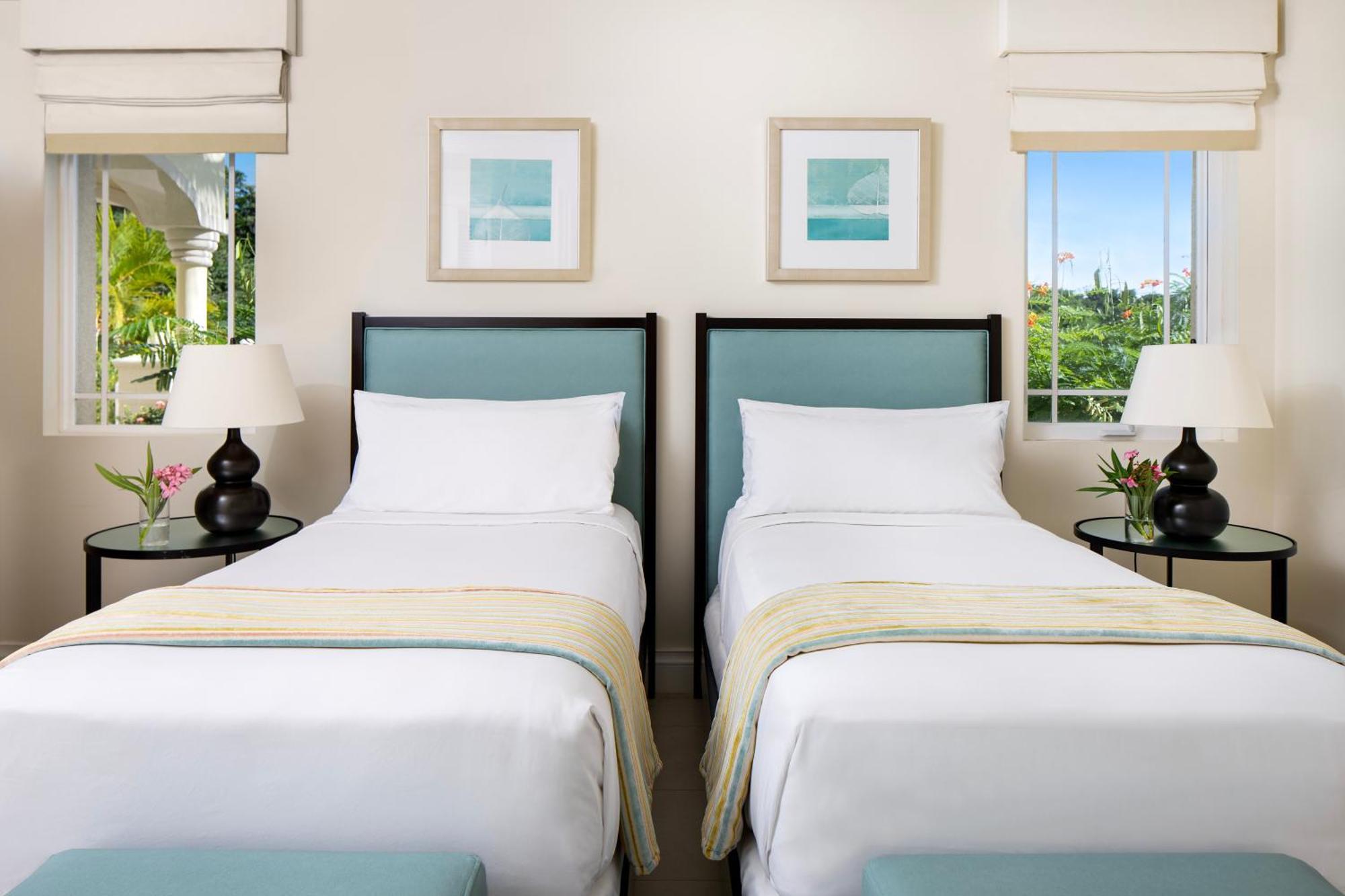 2 Bedroom Butler Beachfront Villa Suite Plunge Pool